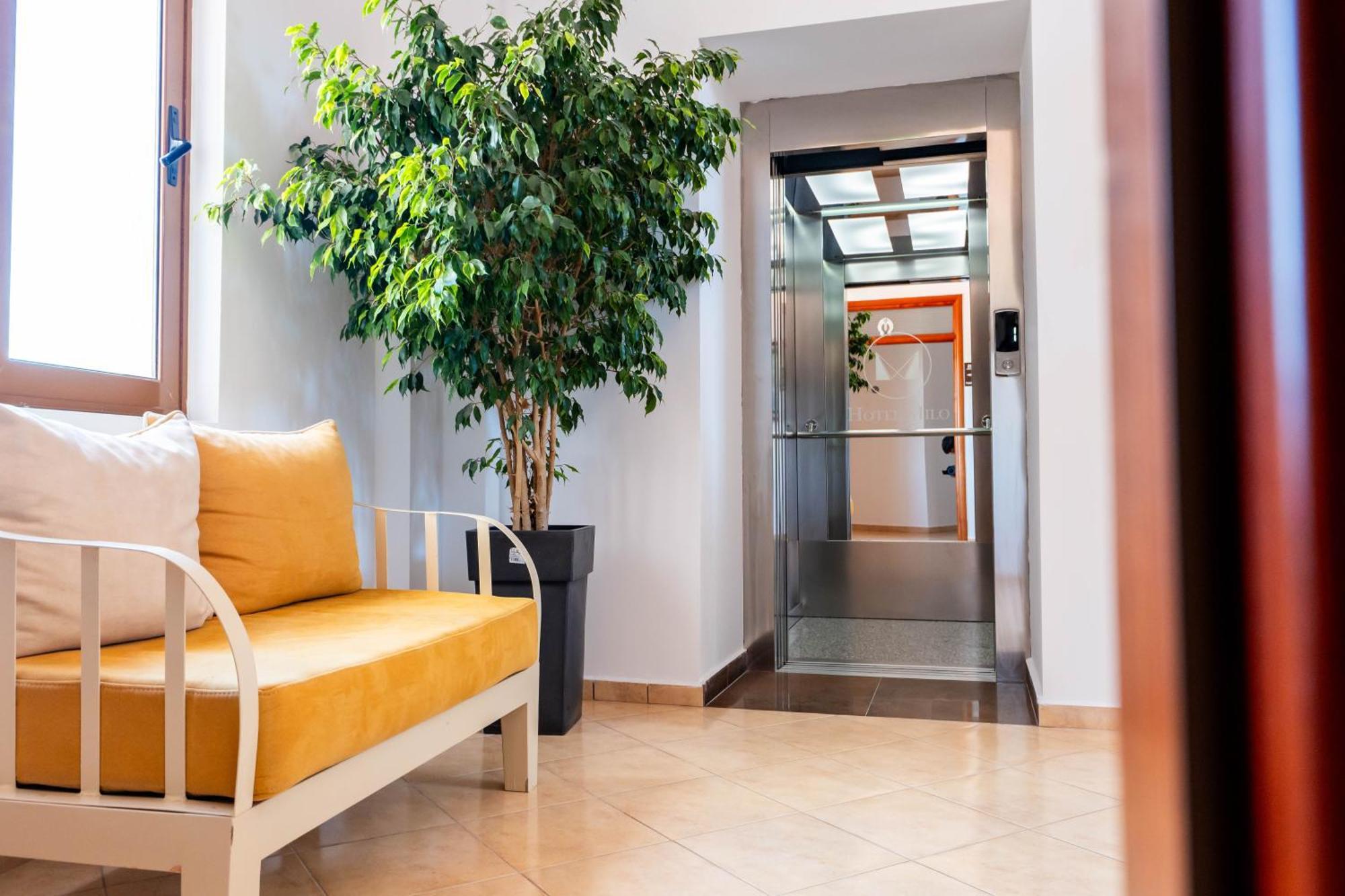 Hotel Milo كساميل المظهر الخارجي الصورة