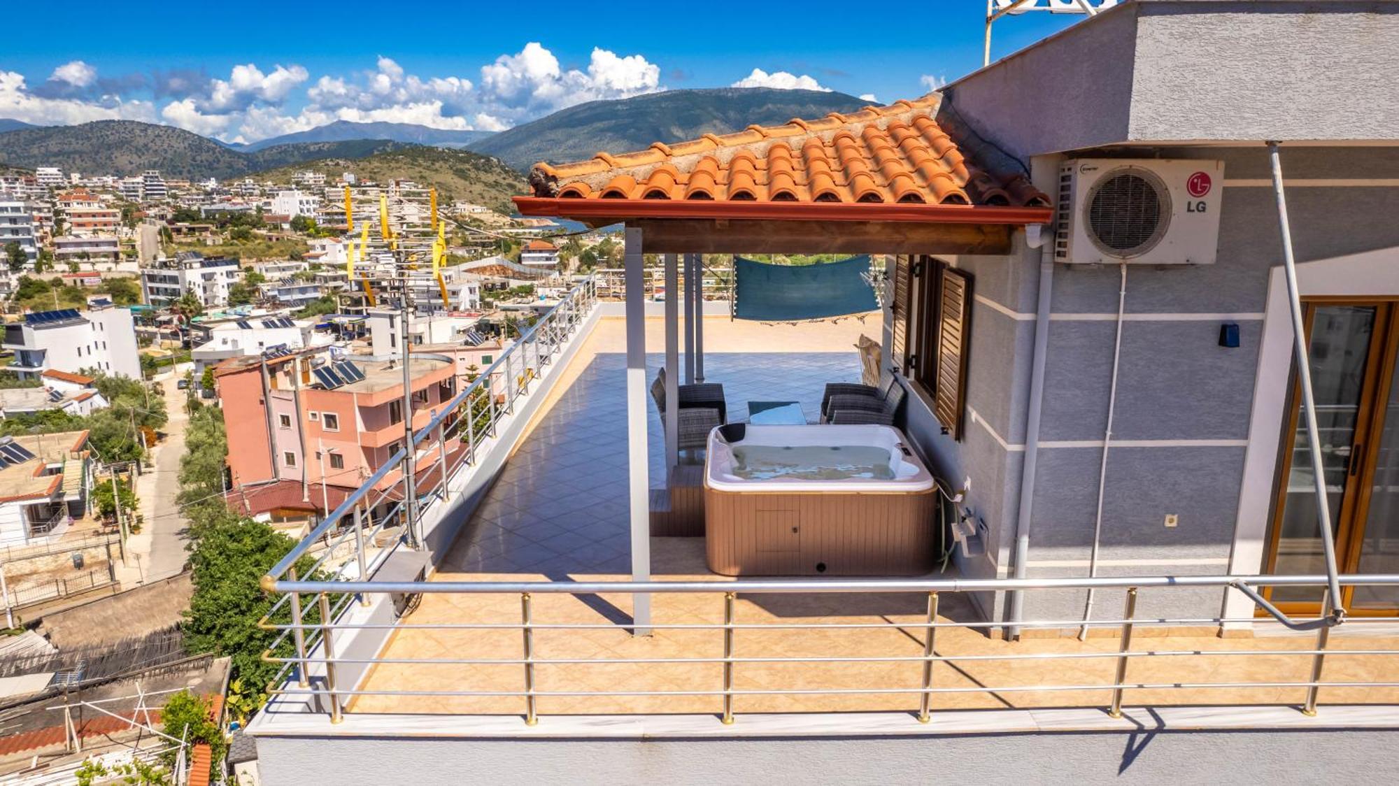 Hotel Milo كساميل المظهر الخارجي الصورة
